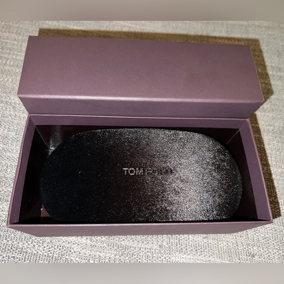 Tom Ford Sunglasses Polarized - Picture 5 of 9